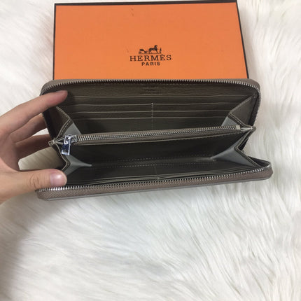 HM SILK'IN CLASSIC WALLET 20 GRAY GRAINED CALFSKIN