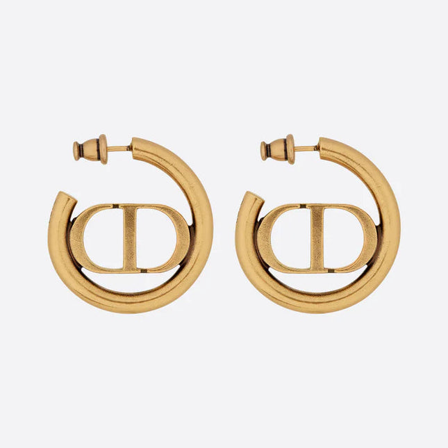 30 MONTAIGNE HOOP EARRINGS ANTIQUE GOLD