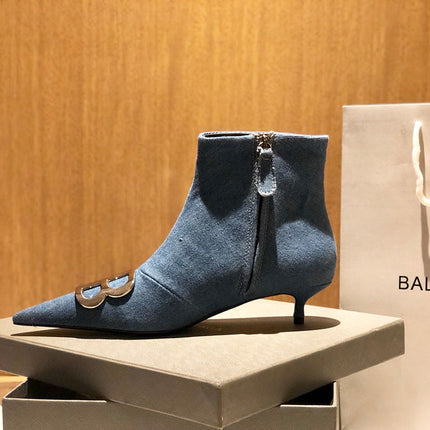 POINTED-TOE KITTEN HEEL 45 MM ANKLE BOOTS IN BLUE DENIM