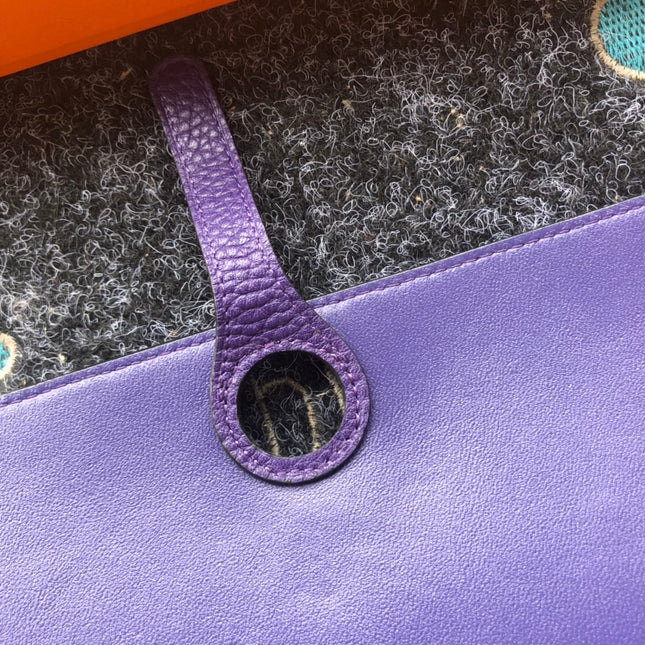 TOGO PASSPORT HOLDER 20 IN ROYAL PURPLE CALFSKIN