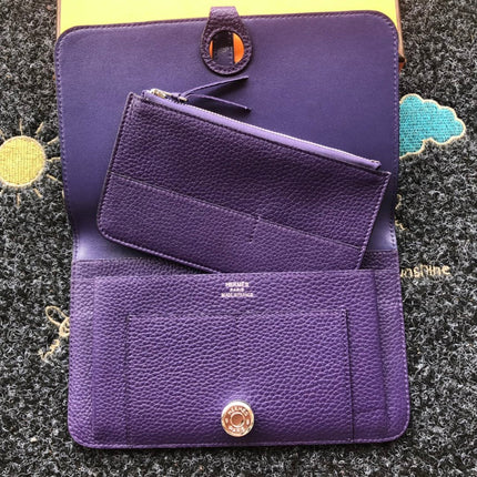 TOGO PASSPORT HOLDER 20 IN ROYAL PURPLE CALFSKIN