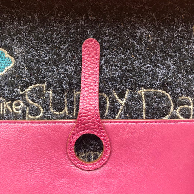 TOGO PASSPORT HOLDER 20 IN JAM PURPLE CALFSKIN