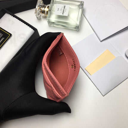 CC CARD HOLDER 11.2 CORAL CALFSKIN SILVER ICON