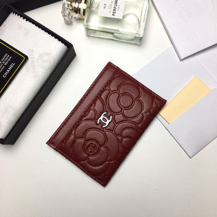 CC FLORAL CARD HOLDER 11.2 GARNET CALFSKIN SILVER ICON