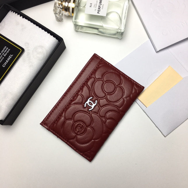 CC FLORAL CARD HOLDER 11.2 GARNET CALFSKIN SILVER ICON