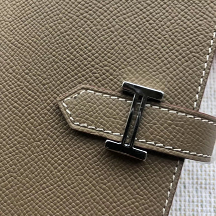 BEARN LONG 17 WALLET IN COFFEE BROWN EPSOM LEATHER