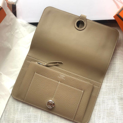 HM Dogon Wallet 20 KHAKI Togo Shw