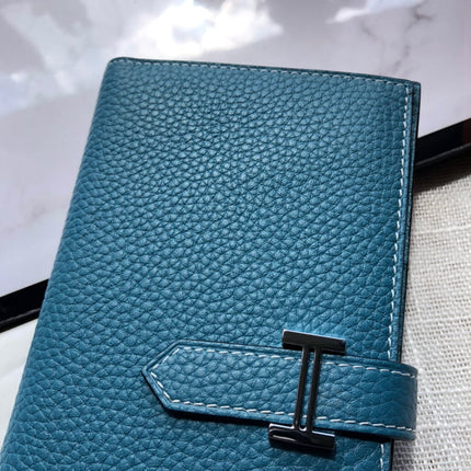 BEARN LONG 17 WALLET IN CLASSIC BLUE EPSOM LEATHER