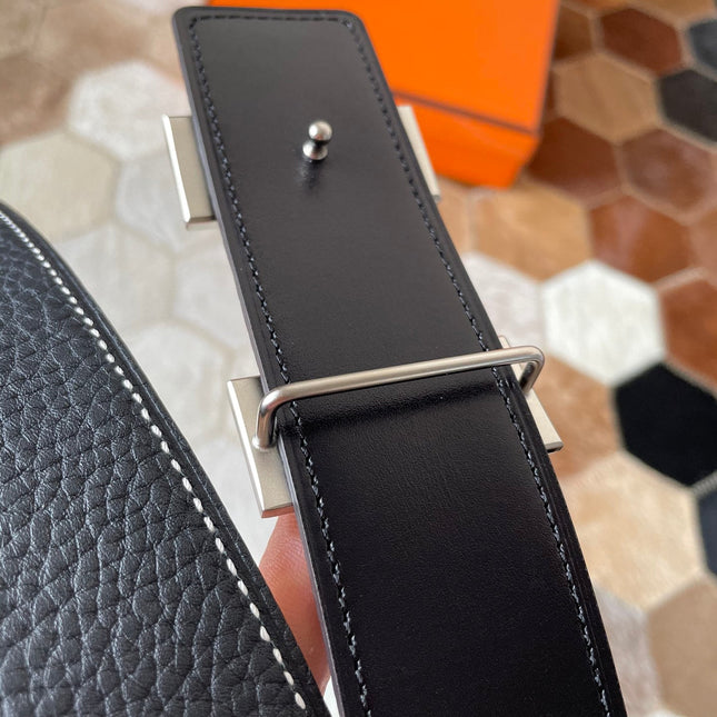 HM CONSTANCE BELT BUCKLE & REVERSIBLE BLACK LEATHER STRAP 38MM SILVER HARDWARE