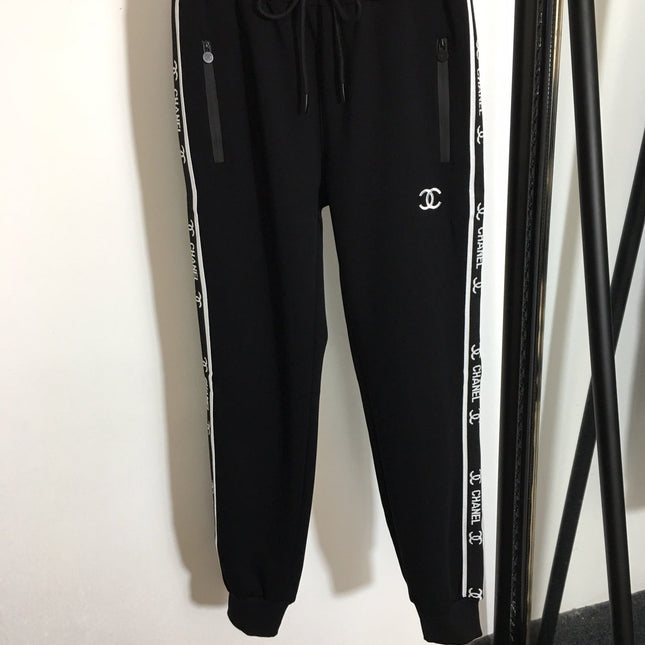 CHANEL 25S TRACKSUIT 322