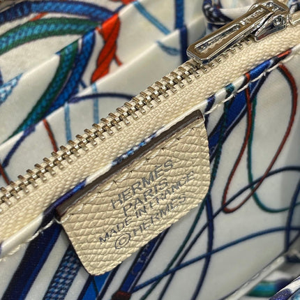 HM Compact Wallet 11.5 Ivory Epsom