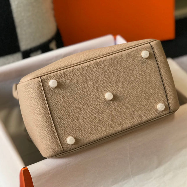 HM LINDY 26 BAG BEIGE CALFSKIN