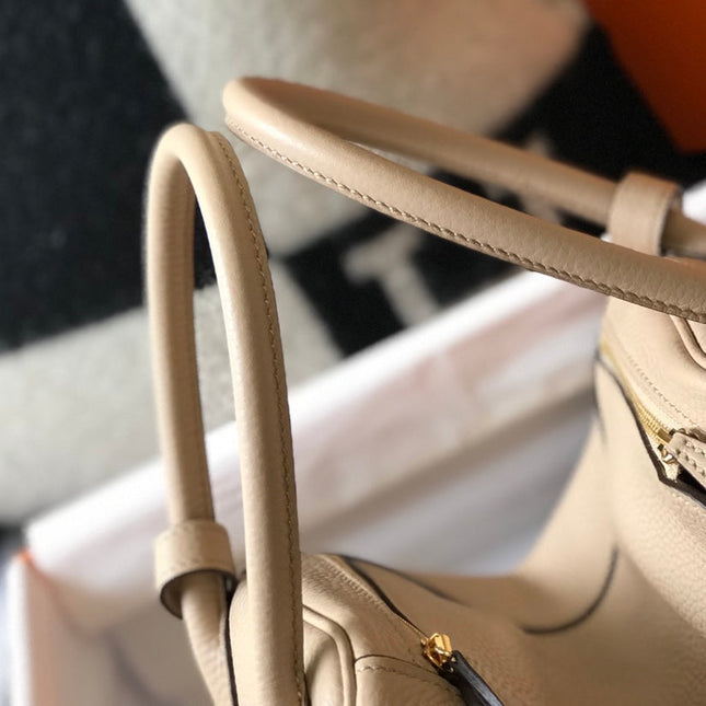 HM LINDY 26 BAG BEIGE CALFSKIN