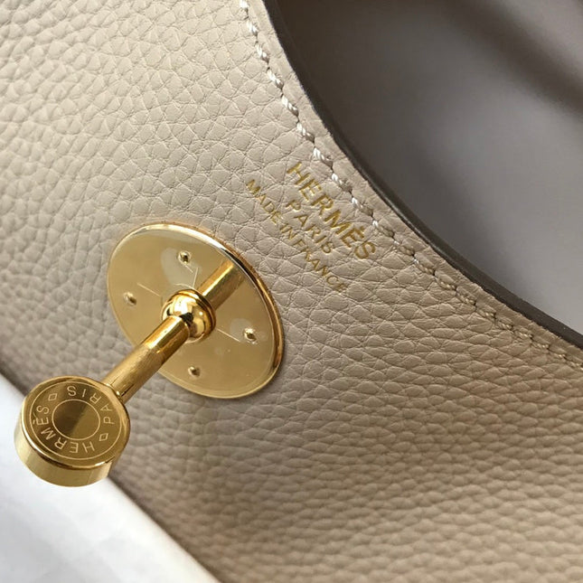 HM LINDY 26 BAG BEIGE CALFSKIN