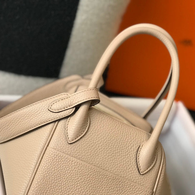 HM LINDY 26 BAG BEIGE CALFSKIN