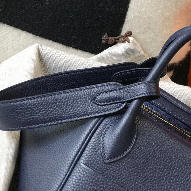 HM LINDY 26 BAG NAVY CALFSKIN