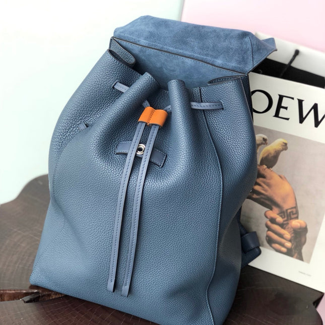 LOEWE FLAMENCO BACKPACK 31 IN NAVY BLUE CALFSKIN