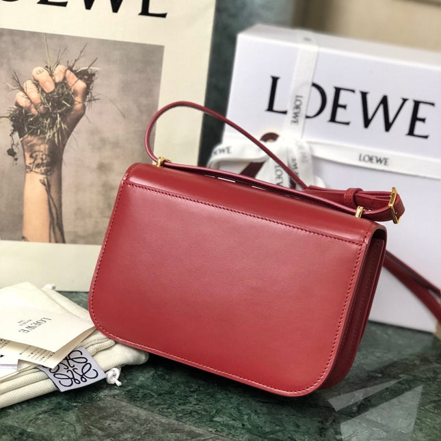 LOE GOYA BAG 18 IN CHERRY RED SILK CALFSKIN