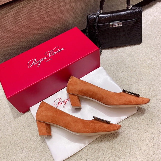 BELLE VIVIER PUMPS IN TAN ORANGE SUEDE TORTOISESHELL BUCKLE