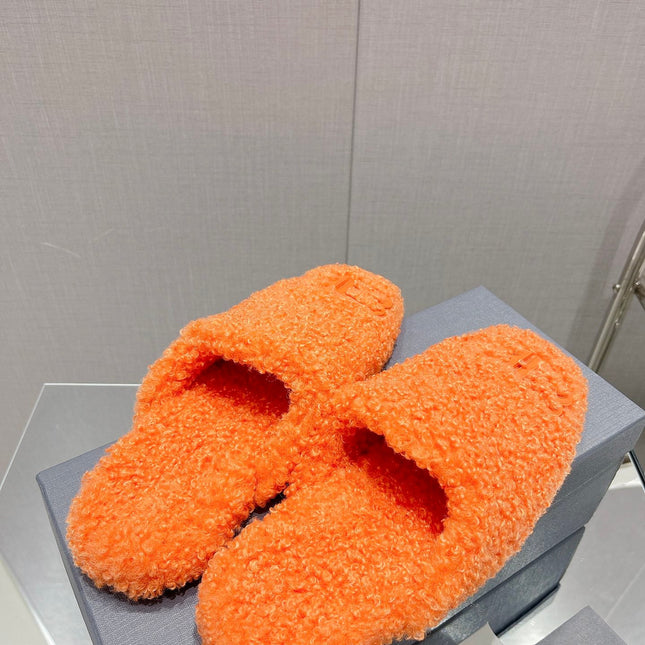 BALENCIAGA 25S MULES IN ORANGE WOOL WITH LOGO