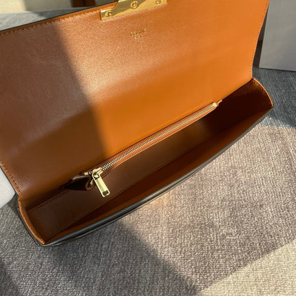 CHAIN SHOULDER BAG CLAUDE 33 IN BLACK TRIOMPHE CANVAS GOLD HARDWARE