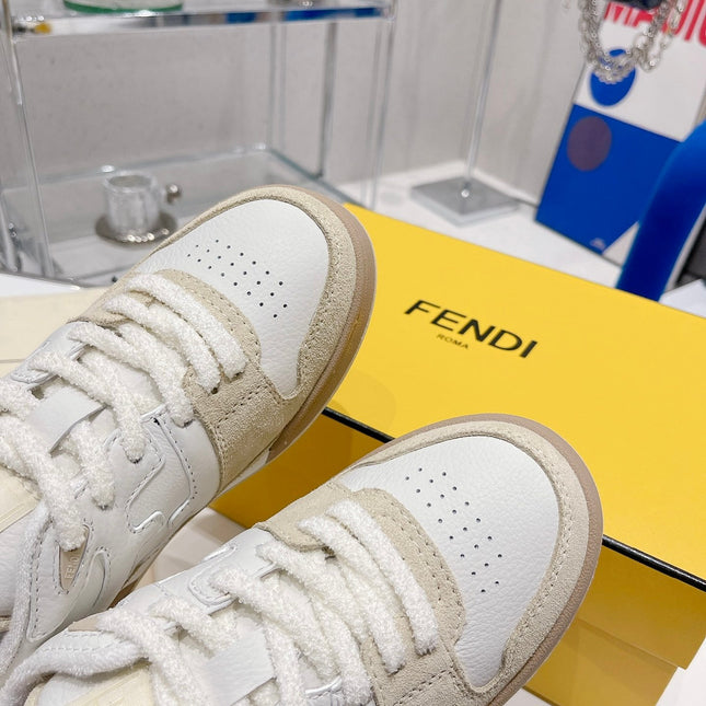 FENDI CASUAL SNEAKER IN WHITE CALFSKIN AND TAN BROWN SUEDE