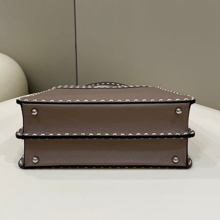 PEEKABOO ISEEU 33 IN TOBACCO BROWN GRAINED CALFSKIN SILVER HARDWARE