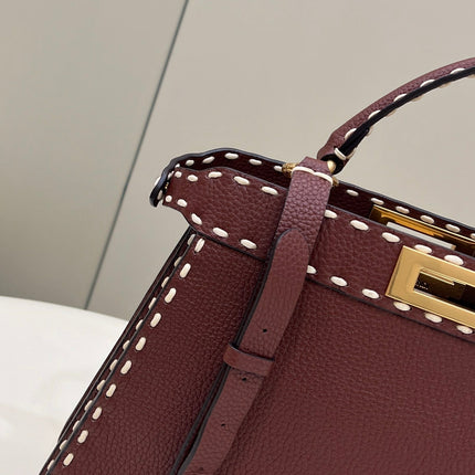 PEEKABOO ISEEU 33 IN SANGRIA RED GRAINED CALFSKIN GOLD HARDWARE