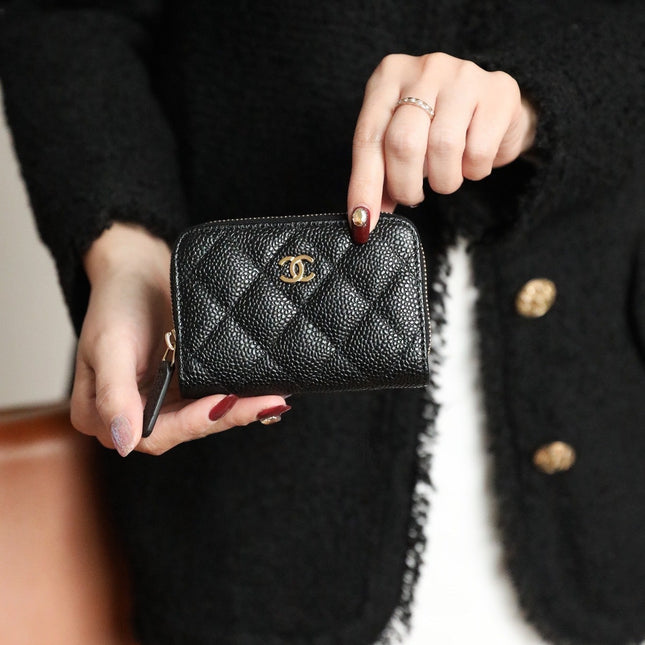 CC ZIPPED COIN BASIC PURSE 11 BLACK CALFSKIN GOLD ICON