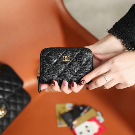 CC ZIPPED COIN BASIC PURSE 11 BLACK CALFSKIN GOLD ICON