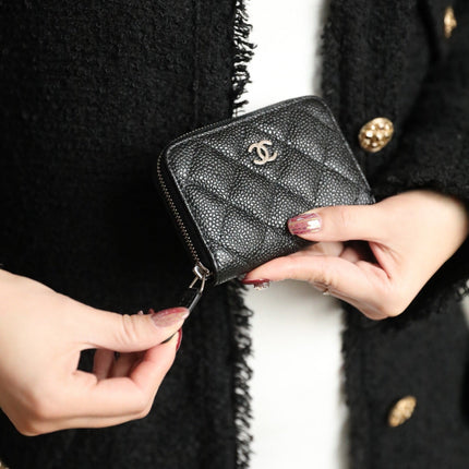 CC ZIPPED COIN BASIC PURSE 11 BLACK CALFSKIN SILVER ICON