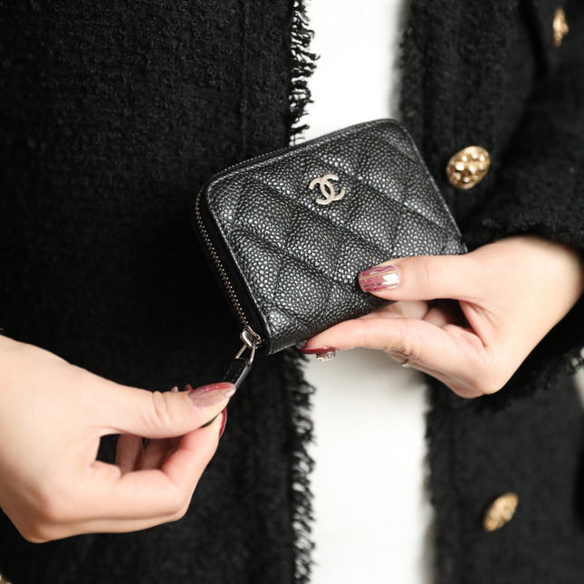 CC ZIPPED COIN BASIC PURSE 11 BLACK CALFSKIN SILVER ICON