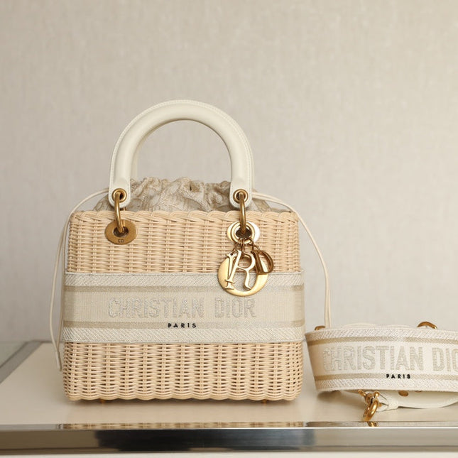 LADY 24 HANDBAG IN WHITE OBLIQUE JACQUARD AND BEIGE WICKER