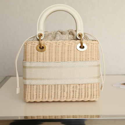 LADY 24 HANDBAG IN WHITE OBLIQUE JACQUARD AND BEIGE WICKER