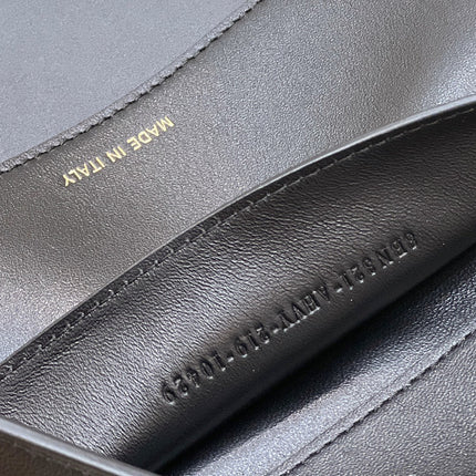 PEEKABOO ISEEU 27 IN BLACK SMOOTH CALFSKIN WITH WOVEN TRIM GOLD HARDWARE