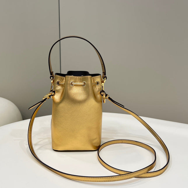 MON TRESOR 18 IN GOLD METALLIC CALFSKIN