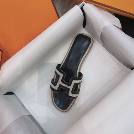 0ran Sandal Black Leather