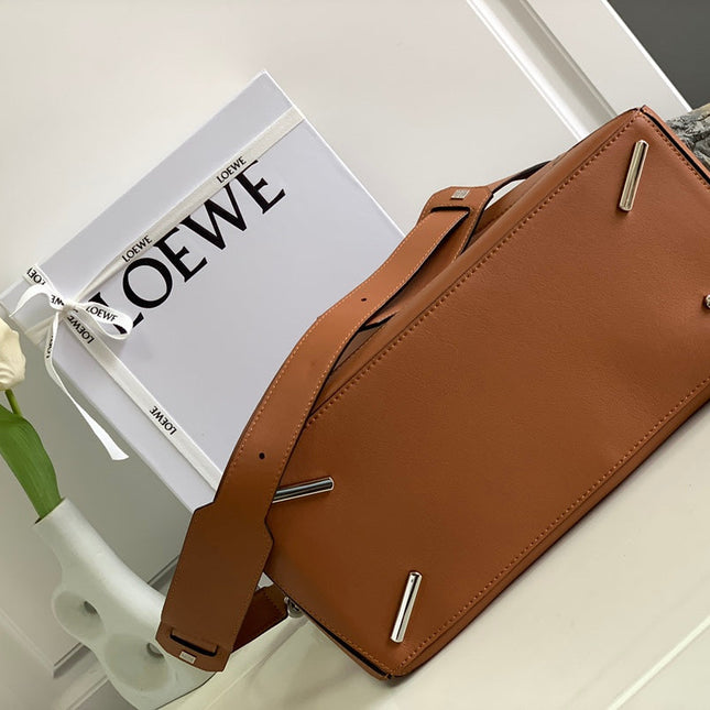 LOE PUZZLE LARGE 35 BAG IN BRONZE BROWN CALFSKIN