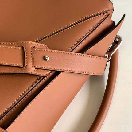 LOE PUZZLE LARGE 35 BAG IN BRONZE BROWN CALFSKIN