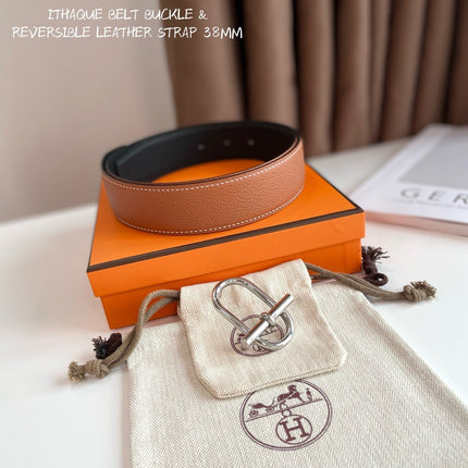 HM ITHAQUE BELT SILVER BUCKLE & REVERSIBLE CINNAMON BROWN AND BLACK LEATHER STRAP 38MM