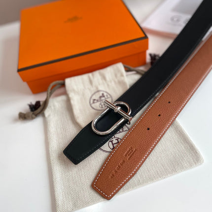 HM ITHAQUE BELT SILVER BUCKLE & REVERSIBLE CINNAMON BROWN AND BLACK LEATHER STRAP 38MM