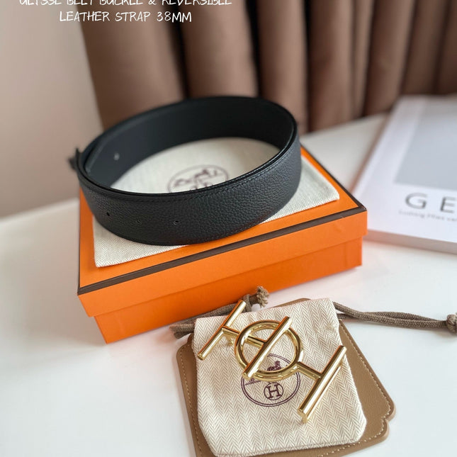 ULYSSE BELT BUCKLE & REVERSIBLE BLACK LEATHER STRAP 38MM GOLD HARDWARE