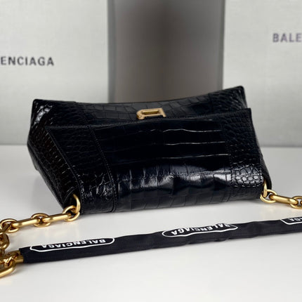 DOWNTOWN SHOULDER BAG 29 IN BLACK CROCODILE EMBOSSED CALFSKIN GOLD HARDWARE