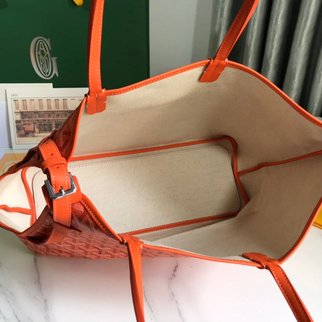 CHIEN GRIS BAG 33 IN ORANGE GOYARDINE CANVAS AND CALFSKIN TRIM