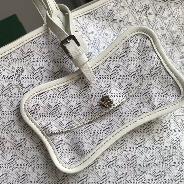 CHIEN GRIS BAG 33 IN WHITE GOYARDINE CANVAS AND TAN CALFSKIN TRIM