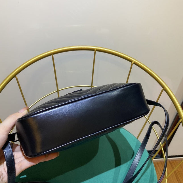 LOU 23 CAMERA BAG IN BLACK QUILTED LEATHER