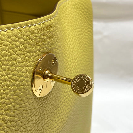 HM LINDY 30 BAG LEMON CALFSKIN