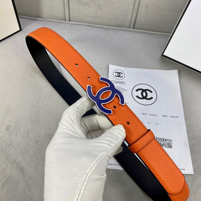 CC 30MM BELT IN FIRE ORANGE GRAINED CALFSKIN WITH NAVY BLUE METAL LOGO