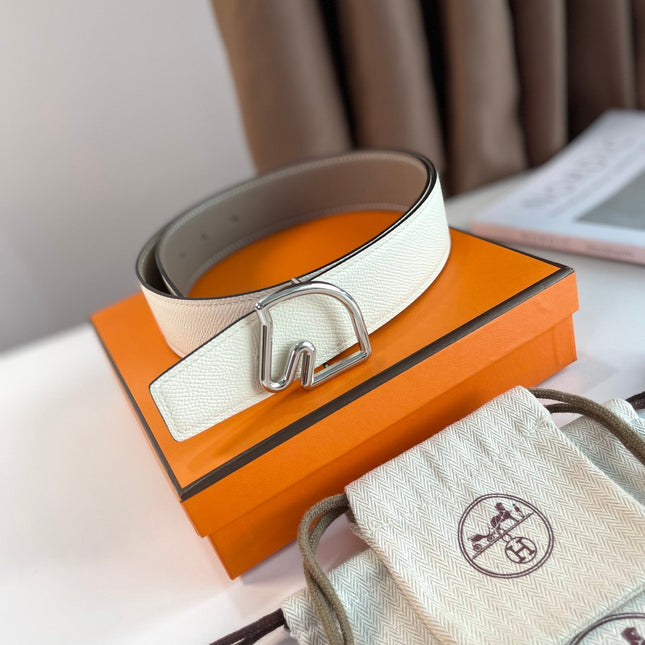 BOUCLE BELT BUCKLE & REVERSIBLE KHAKI BROWN AND WHITE LEATHER STRAP 38MM SILVER HARDWARE