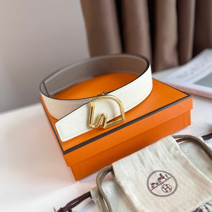 BOUCLE BELT BUCKLE & REVERSIBLE KHAKI BROWN AND WHITE LEATHER STRAP 38MM GOLD HARDWARE